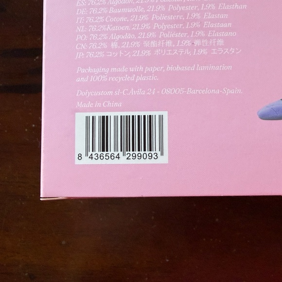 EAT MY SOCKS Sunday Saturday Smiley Socks - Pastel Blue & Lavender - Picture 3 of 3